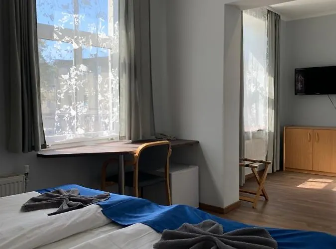 Nb With Free Parking