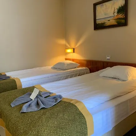 Nb With Free Parking 里加