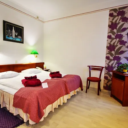 Nb With Free Parking