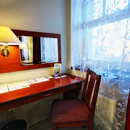 Nb With Free Parking Hotel 3*