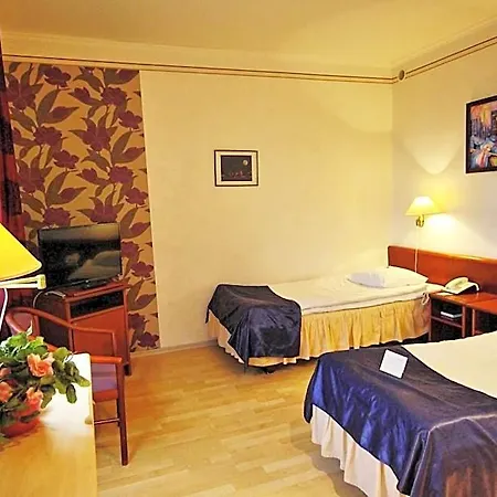 Hotel Nb With Free Parking 3*