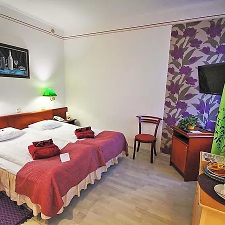 Hotel Nb With Free Parking Riga
