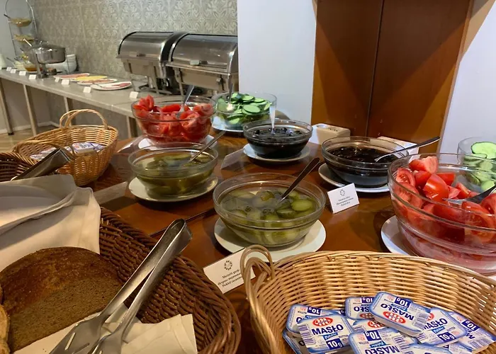 Nb With Free Parking Otel