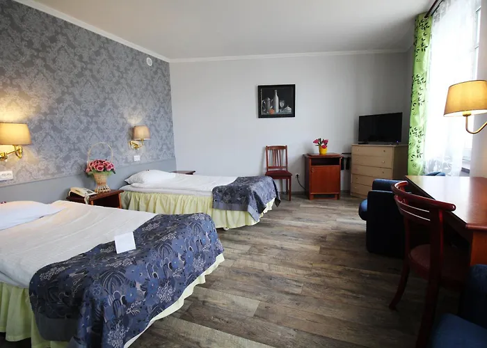 Nb With Free Parking