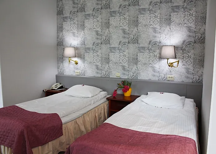 Nb With Free Parking