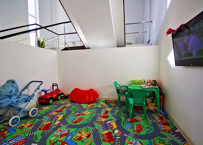 Hotel Nb With Free Parking Riga