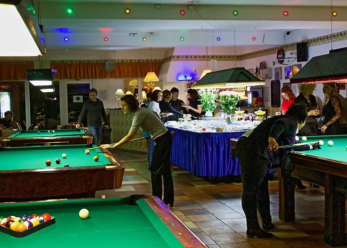 Nb With Free Parking Otel