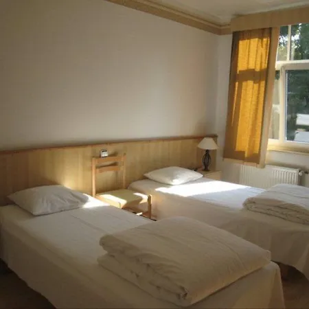 Hotel Nb With Free Parking 3*