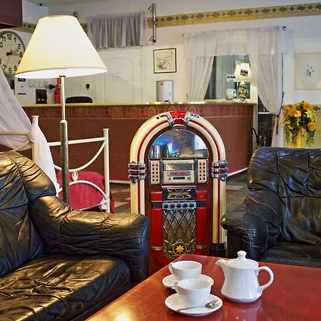 Hotel Nb With Free Parking 3*