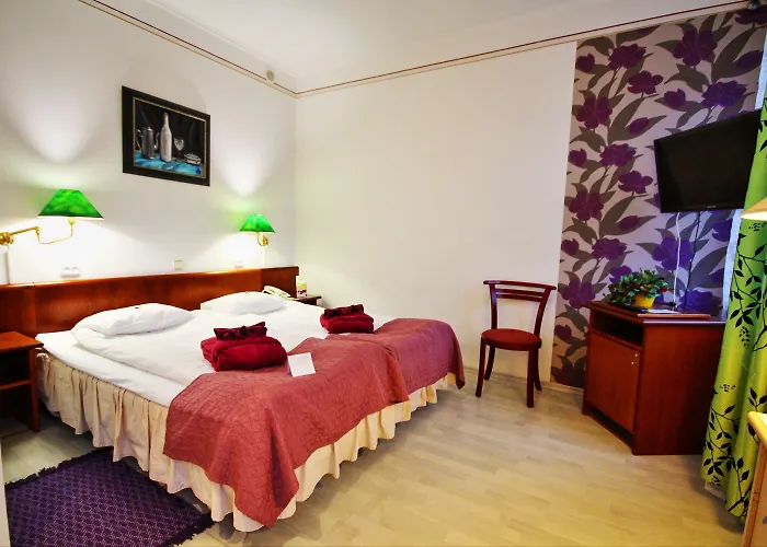 Nb With Free Parking