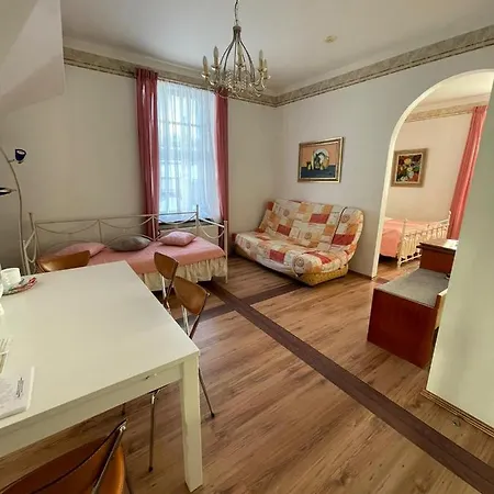 Nb With Free Parking 리가