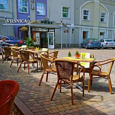 Nb With Free Parking